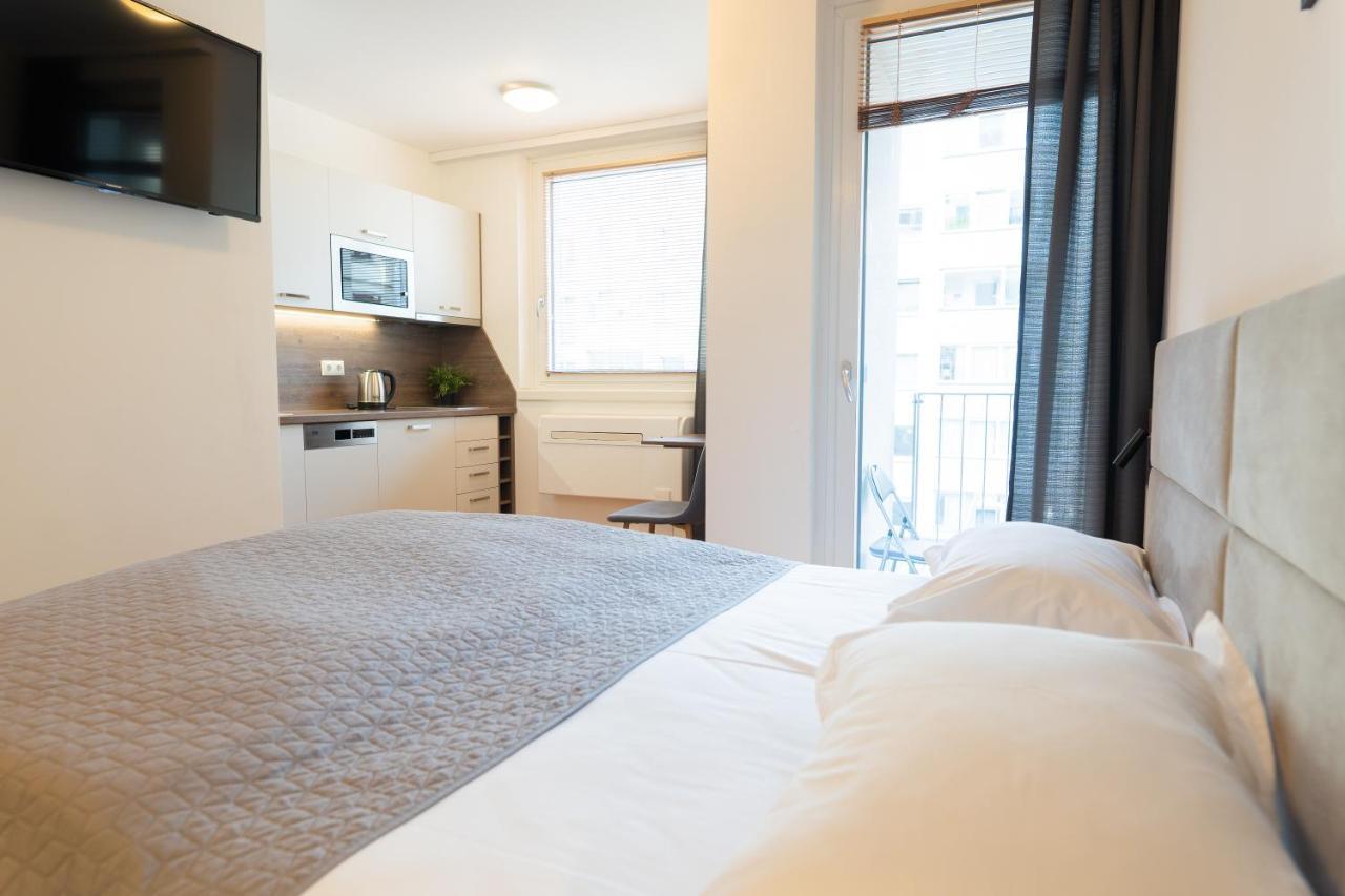 וינה Hotel Triester מראה חיצוני תמונה