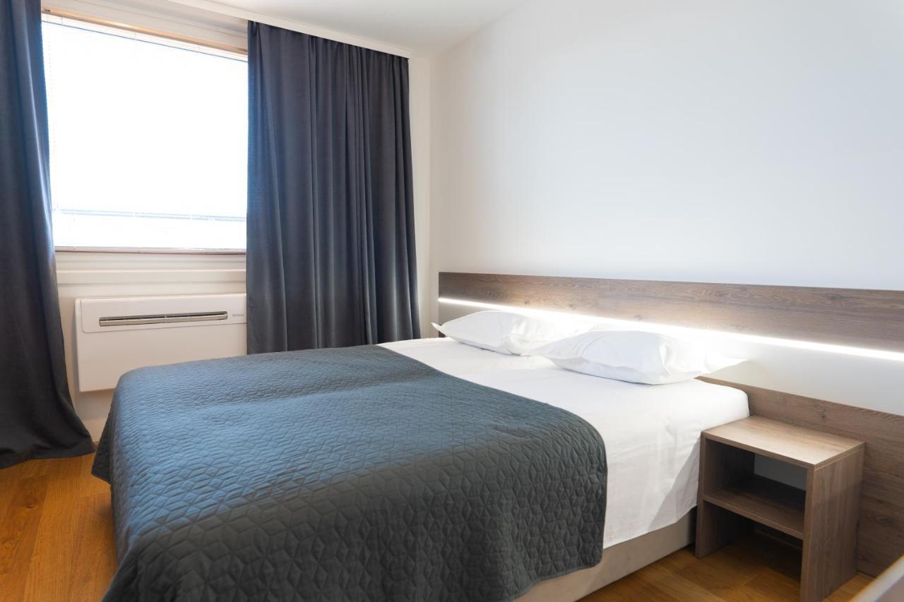 וינה Hotel Triester מראה חיצוני תמונה
