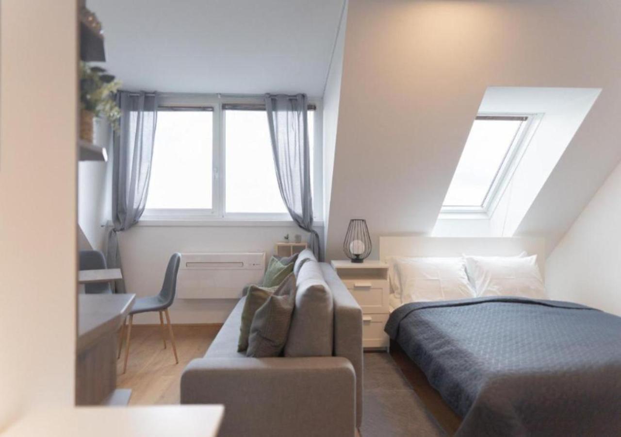 וינה Hotel Triester מראה חיצוני תמונה